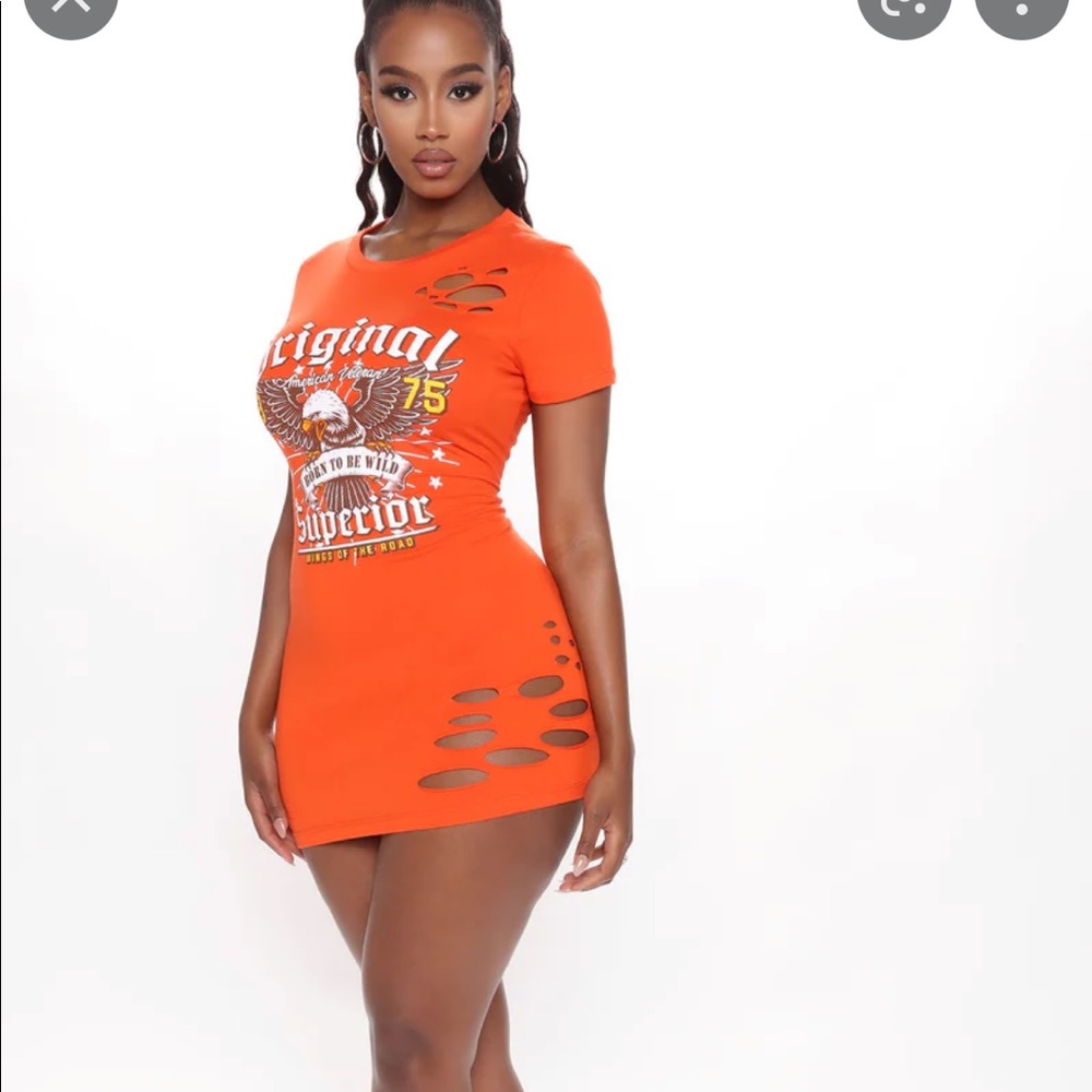 NWT graphic cut out dress !